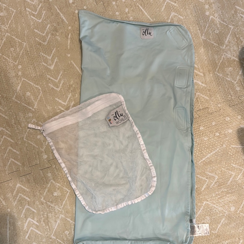 Ollie Swaddle Baby Swaddle and Mesh Bag